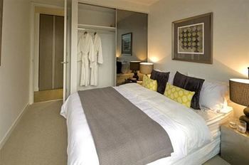 Apartments Melbourne Domain - South Melbourne - Accommodation Mount Tamborine 19