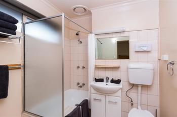 Best Western Fawkner Suites & Serviced Apartments - Accommodation Mount Tamborine 40