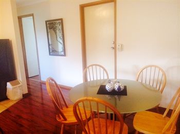 Australian Home Away @ East Doncaster Andersons Creek 1 - Accommodation Mount Tamborine 10