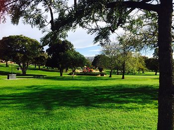 Box Hill Studios At Canterbury Gardens - Accommodation Mount Tamborine 24