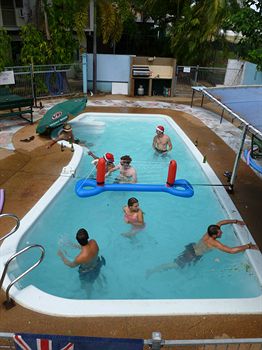 Palm Court Budget Motel Hostel/Backpackers - Accommodation Mount Tamborine 11