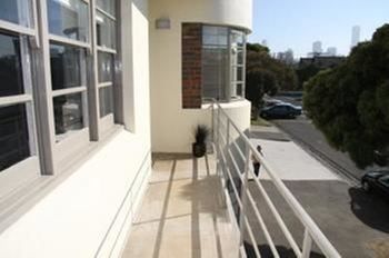 Albert Road Serviced Apartments - Accommodation Mount Tamborine 2