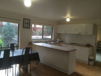 Australian Home Away Ringwood @ Bardia - Accommodation Mount Tamborine 2