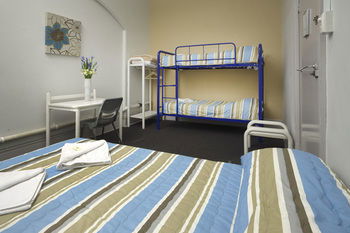 The George Street Hotel - Hostel - Accommodation Mount Tamborine 11