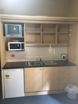 The George Street Hotel - Hostel - Accommodation Mount Tamborine 33