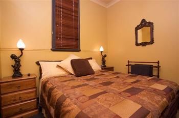 Church House B&B Gundagai - Accommodation Mount Tamborine 6
