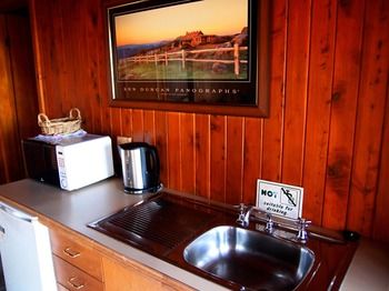 Ferndale - Accommodation Mount Tamborine 10