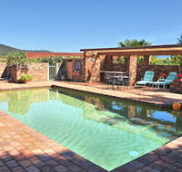 Langbrook Estate Cottages - Accommodation Mount Tamborine
