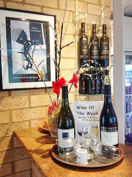 Ashton Townhouse Motel And Suites - Accommodation Mount Tamborine 21