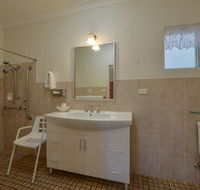 Cadman Motor Inn amp Apartments - Accommodation Mount Tamborine