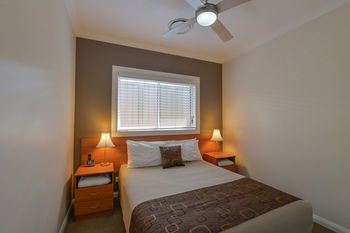 Cadman Motor Inn & Apartments - Accommodation Mount Tamborine 10