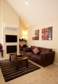 Wild Cattle Creek Estate - Accommodation Mount Tamborine 23