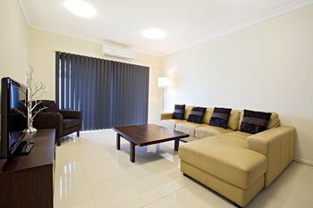 Astina Serviced Apartments - Central - Accommodation Mount Tamborine 12