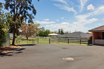 Abraham Lincoln Motel - Accommodation Mount Tamborine 12