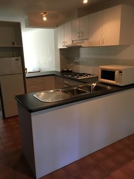 Avoca Beach Hotel & Resort - Accommodation Mount Tamborine 13