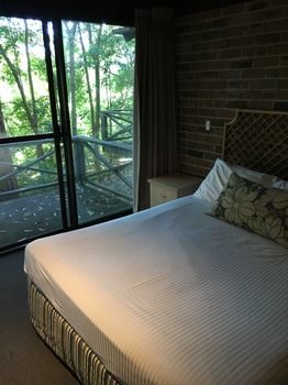 Avoca Beach Hotel & Resort - Accommodation Mount Tamborine 23