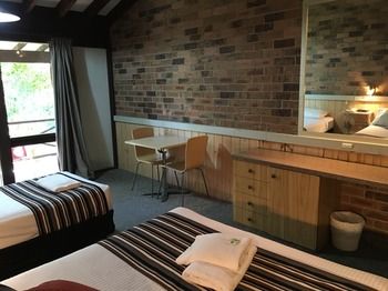 Avoca Beach Hotel & Resort - Accommodation Mount Tamborine 26