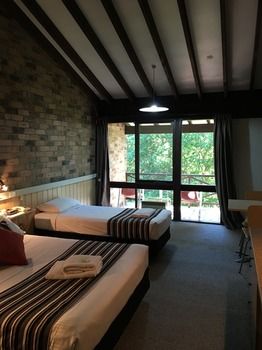 Avoca Beach Hotel & Resort - Accommodation Mount Tamborine 27