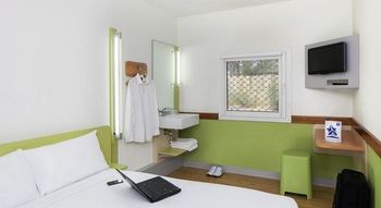 Ibis Budget Newcastle - Accommodation Mount Tamborine 2