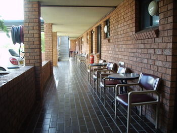 Centabrook Motor Inn - Accommodation Mount Tamborine 11