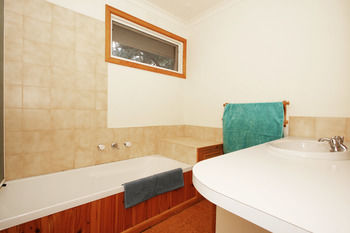 3/43 Thames Holiday Unit - Accommodation Mount Tamborine 0
