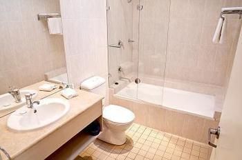 Hawkesbury Race Club Motel - Accommodation Mount Tamborine 1