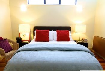 Apartment2c - Old Hat Factory - Accommodation Mount Tamborine 3