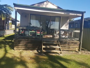 Bentley Waterfront Motel & Cottages - Accommodation Mount Tamborine 3