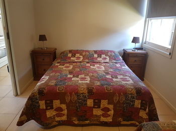 Bentley Waterfront Motel & Cottages - Accommodation Mount Tamborine 5