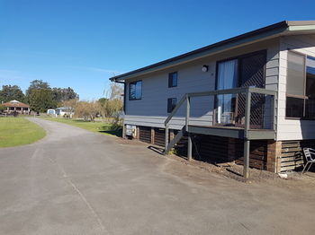 Bentley Waterfront Motel & Cottages - Accommodation Mount Tamborine 38