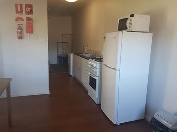 Bentley Waterfront Motel & Cottages - Accommodation Mount Tamborine 45