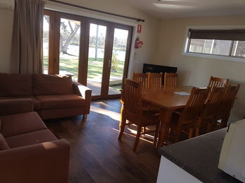 Bentley Waterfront Motel & Cottages - Accommodation Mount Tamborine 57