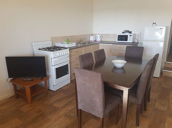 Bentley Waterfront Motel & Cottages - Accommodation Mount Tamborine 74