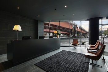 Experience Bella Hotel Apartments - Accommodation Mount Tamborine 4