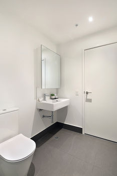 Experience Bella Hotel Apartments - Accommodation Mount Tamborine 7