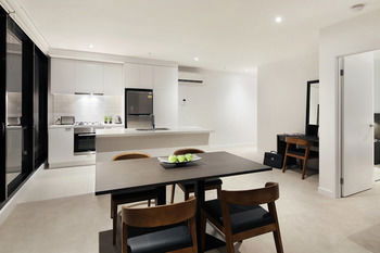 Experience Bella Hotel Apartments - Accommodation Mount Tamborine 18