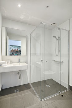 Experience Bella Hotel Apartments - Accommodation Mount Tamborine 35
