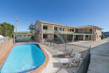 Golden Beach Motor Inn - Accommodation Mount Tamborine 1