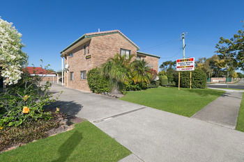 Golden Beach Motor Inn - Accommodation Mount Tamborine 2