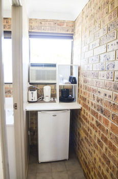Golden Beach Motor Inn - Accommodation Mount Tamborine 11