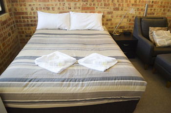 Golden Beach Motor Inn - Accommodation Mount Tamborine 12