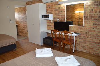Golden Beach Motor Inn - Accommodation Mount Tamborine 26