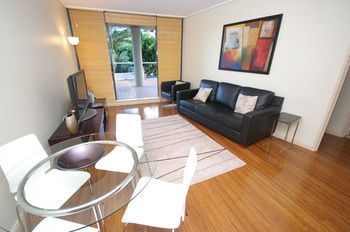 Homebush 57 Ben Furnished Apartment - Accommodation Mount Tamborine 2