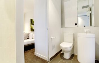 Corporate Keys - Elm - Accommodation Mount Tamborine 0