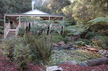 Myers Creek Cascades Luxury Cottages - Accommodation Mount Tamborine 33