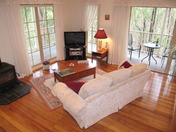 Myers Creek Cascades Luxury Cottages - Accommodation Mount Tamborine 38