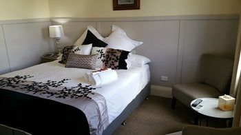 Coppers Hill Private Accommodation - Accommodation Mount Tamborine 7