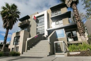 Comfy Kew Apartments - Accommodation Mount Tamborine 23