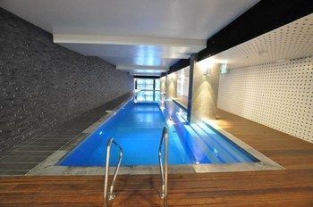 StayCentral - NGV Arts Centre Retreat - Accommodation Mount Tamborine 5