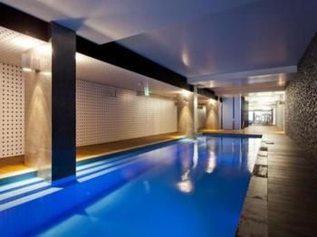 StayCentral - NGV Arts Centre Retreat - Accommodation Mount Tamborine 6